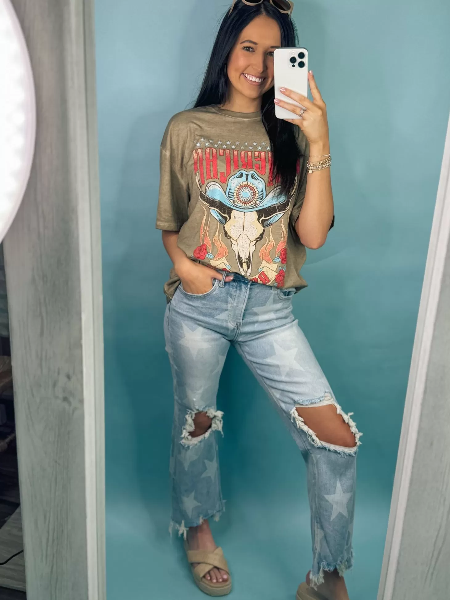 Allie Lynn's Boutique Graphic Tees<American Rodeo Vintage Longhorn Graphic Tee