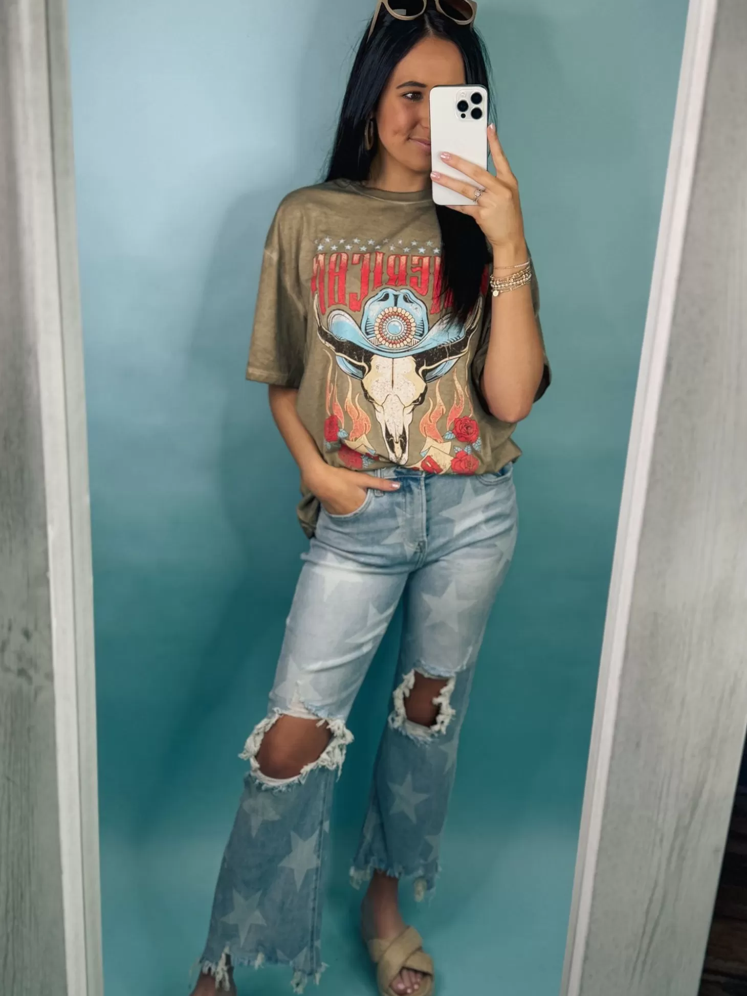 Allie Lynn's Boutique Graphic Tees<American Rodeo Vintage Longhorn Graphic Tee