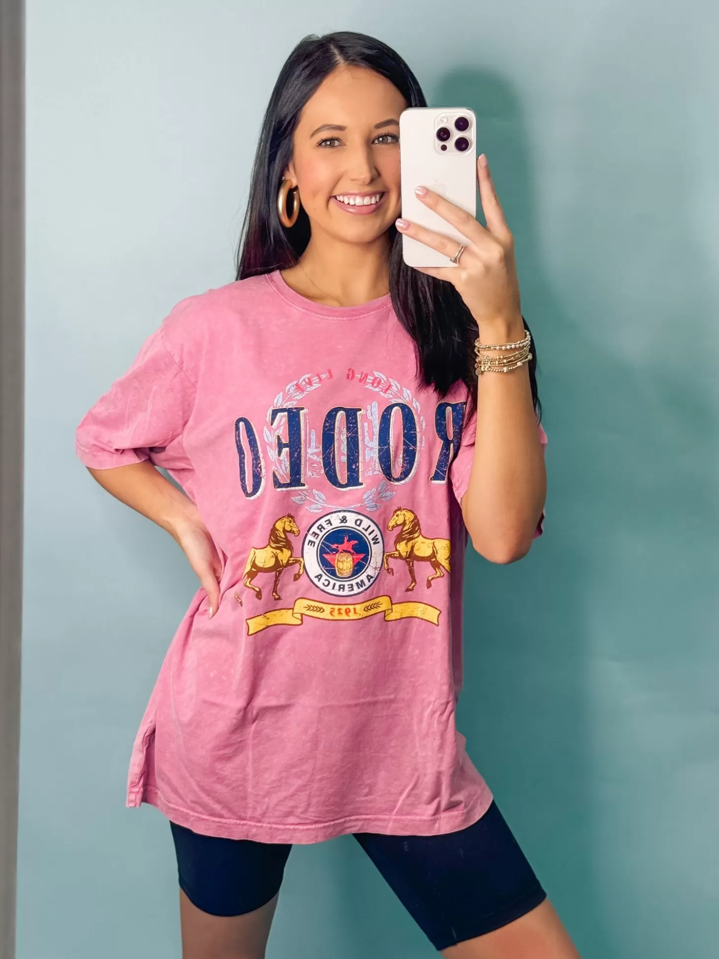 Allie Lynn's Boutique Graphic Tees<Long Live Rodeo Vintage Graphic Tee "Pink"