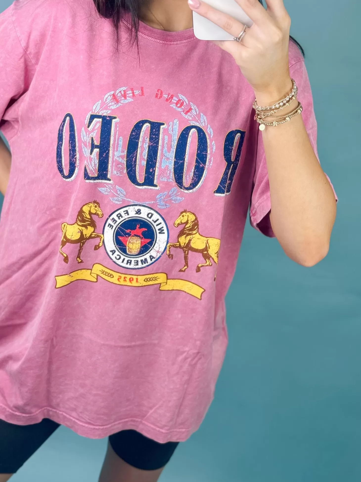 Allie Lynn's Boutique Graphic Tees<Long Live Rodeo Vintage Graphic Tee "Pink"