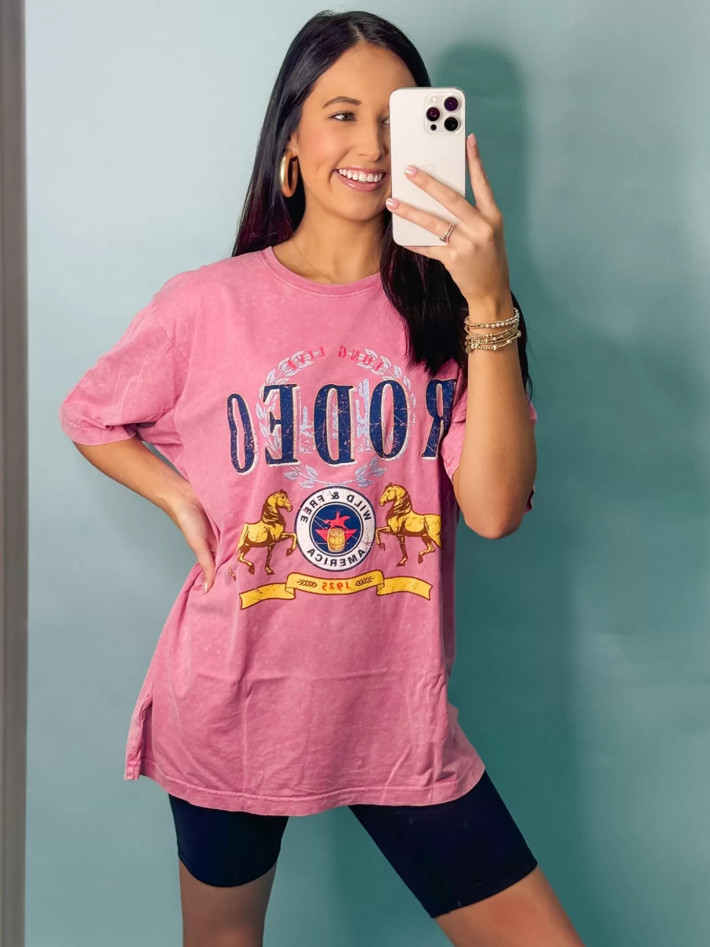 Allie Lynn's Boutique Graphic Tees<Long Live Rodeo Vintage Graphic Tee "Pink"