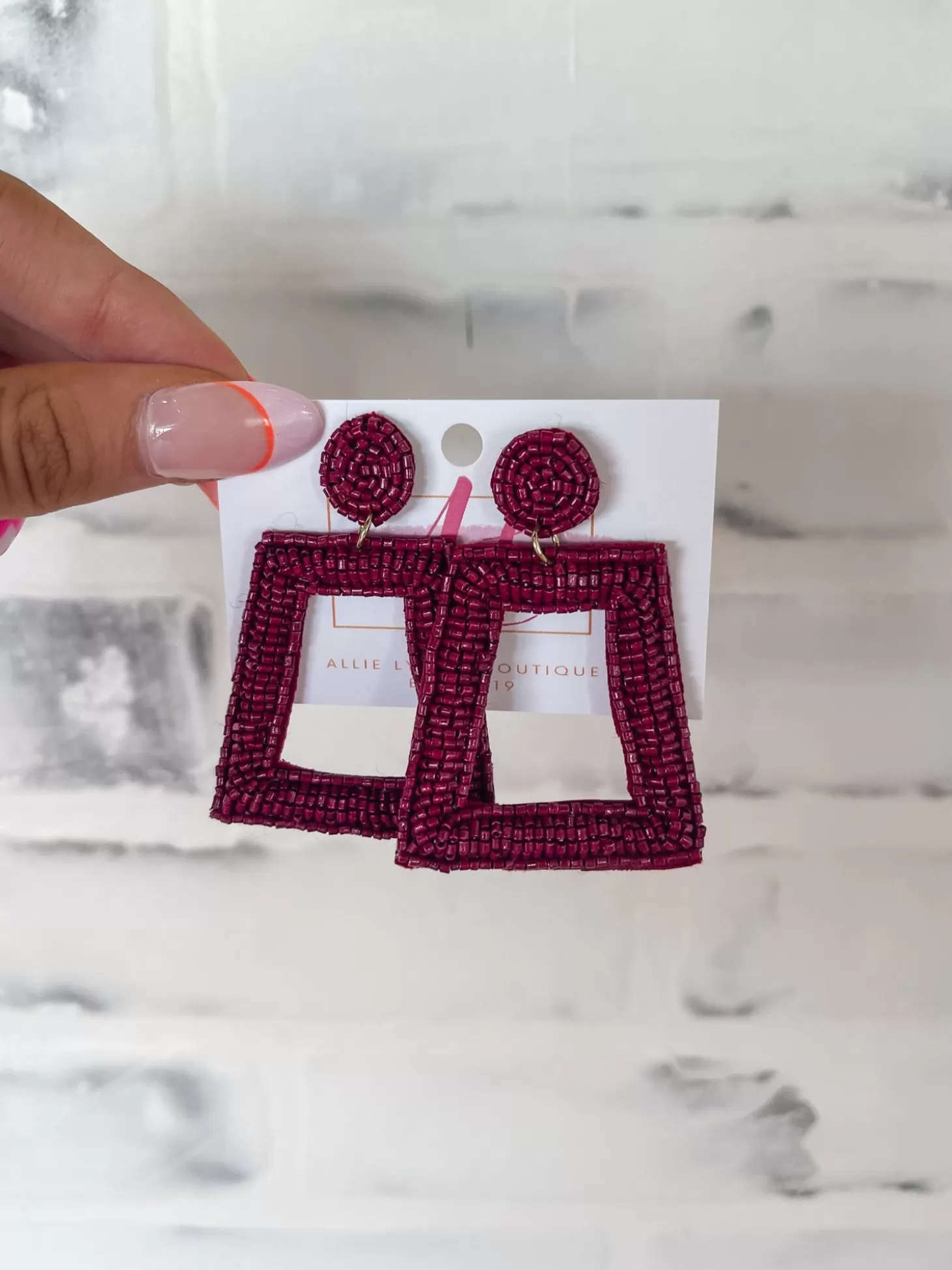 Allie Lynn's Boutique Jewelry<Square Color Pop Earrings "Maroon"